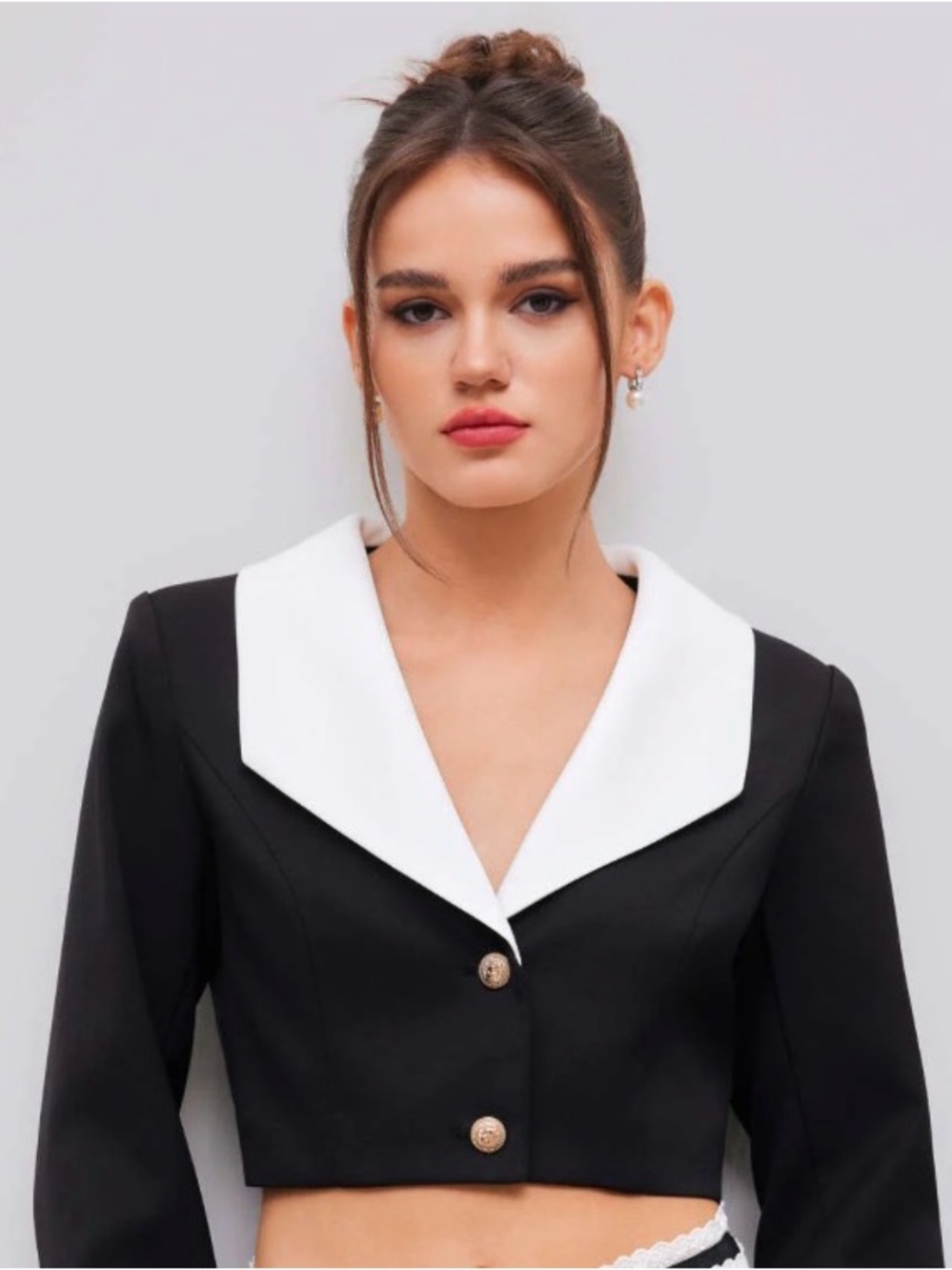 Cider Black Cropped Blazer with White Contrast Collar #185